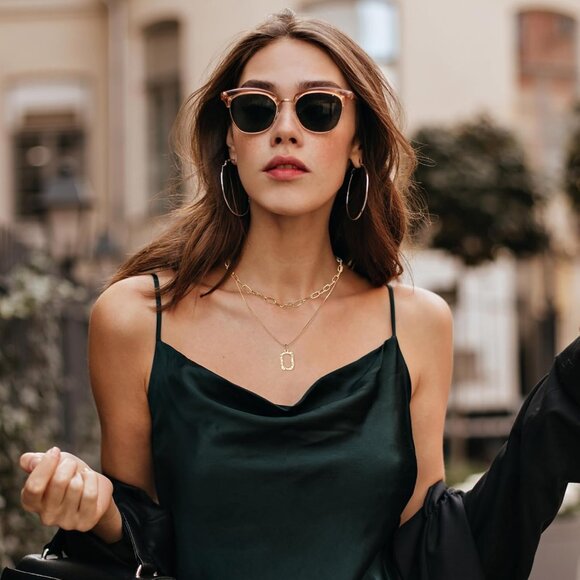 🆕 Women Gold Trendy Chunky Necklace Stack Multilayered Bar Pendant Jewelry Gift - Picture 3 of 7